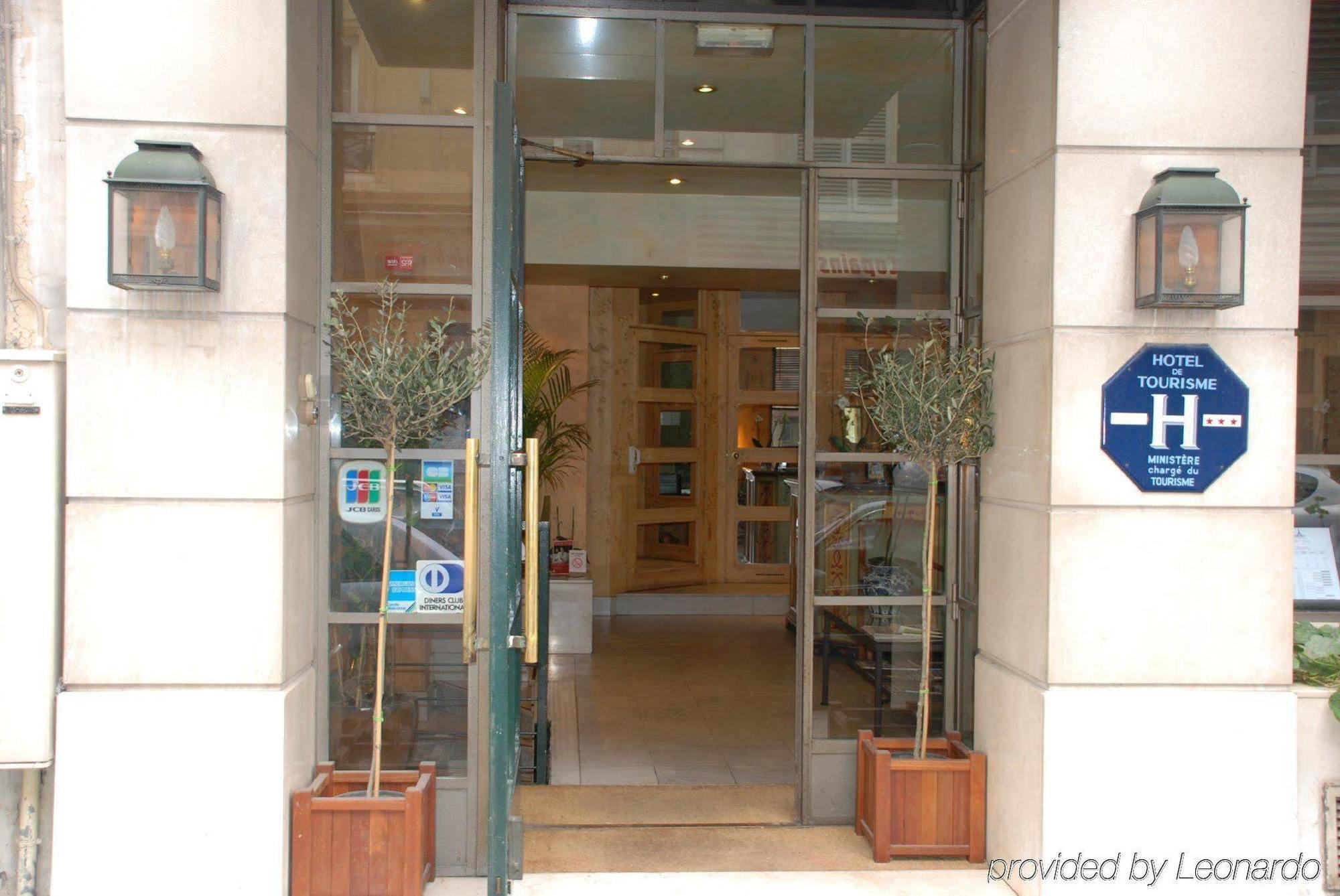 Hotel Du Leman Paris Exterior photo